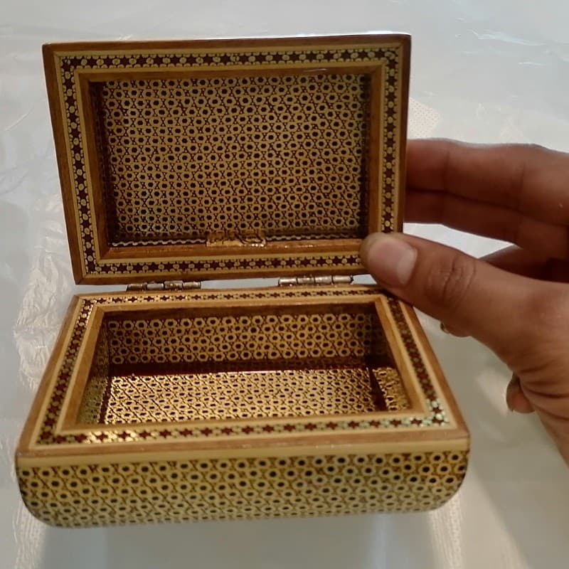 باکس هدیه لاکچری خاتم کاری مدل طلایی پرسیم — تصویر ۴