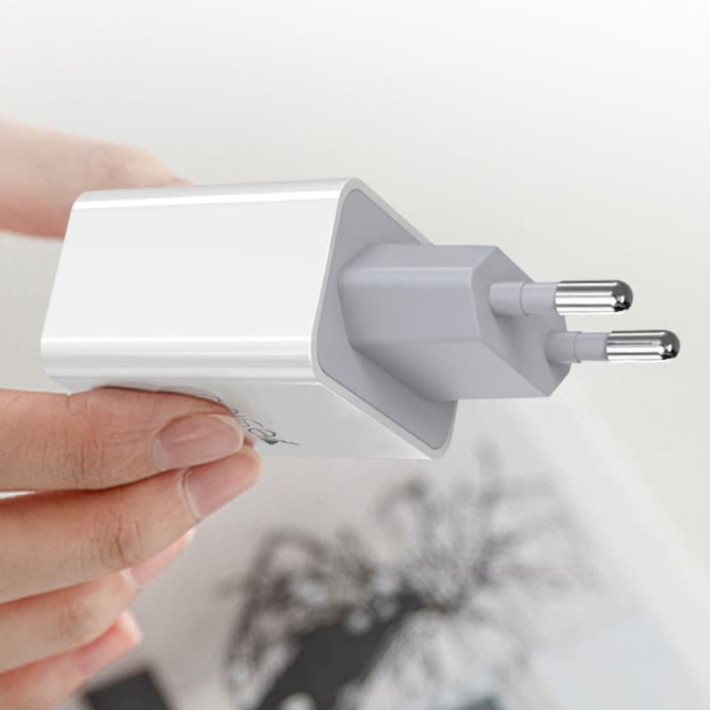 کلگی فست شارژ Yesido YC27 PD 18W — تصویر ۹