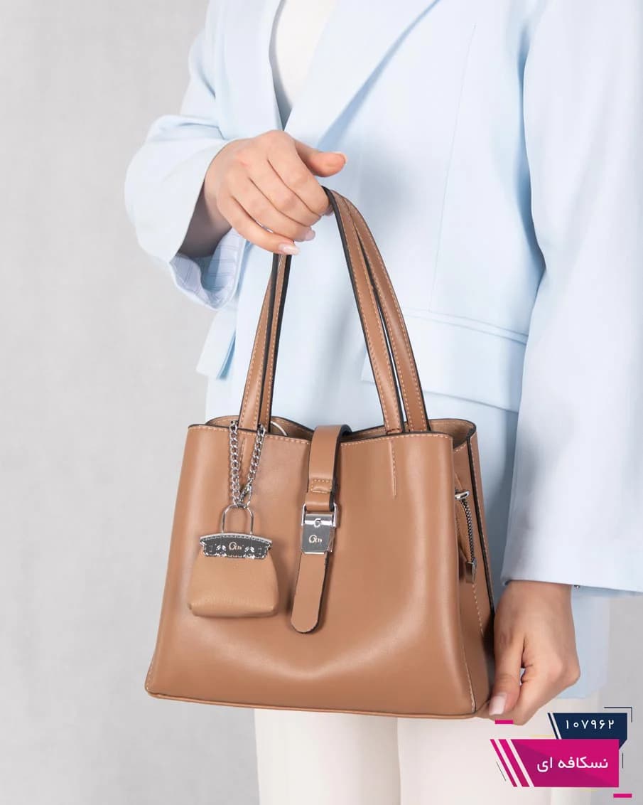 کیف وارداتی زبونه مگنتی آویزدار OXIN 148 — تصویر ۴