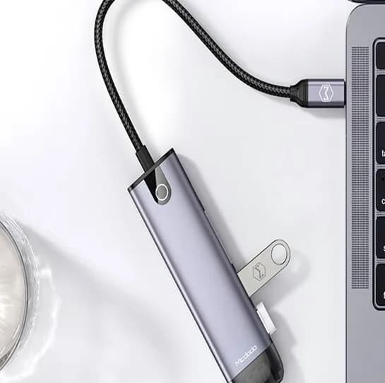 هاب شارژر تایپ سی 6 پورت مک دودو Mcdodo HU-7740 6 in 1 USB-C HUB — تصویر ۴