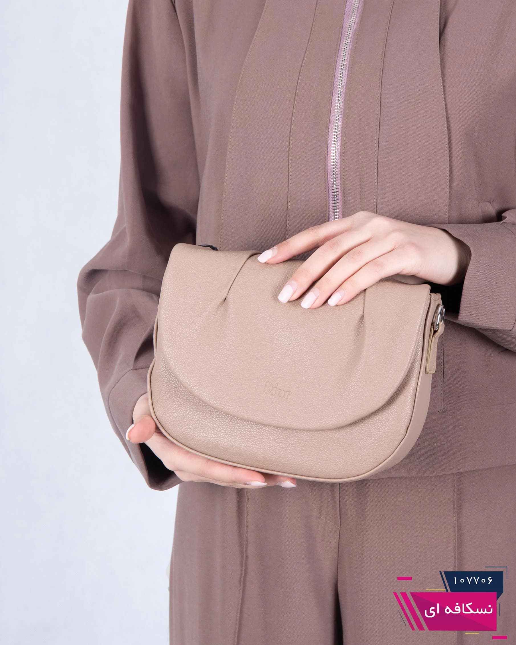 کیف DIOR 2 884 — تصویر ۴