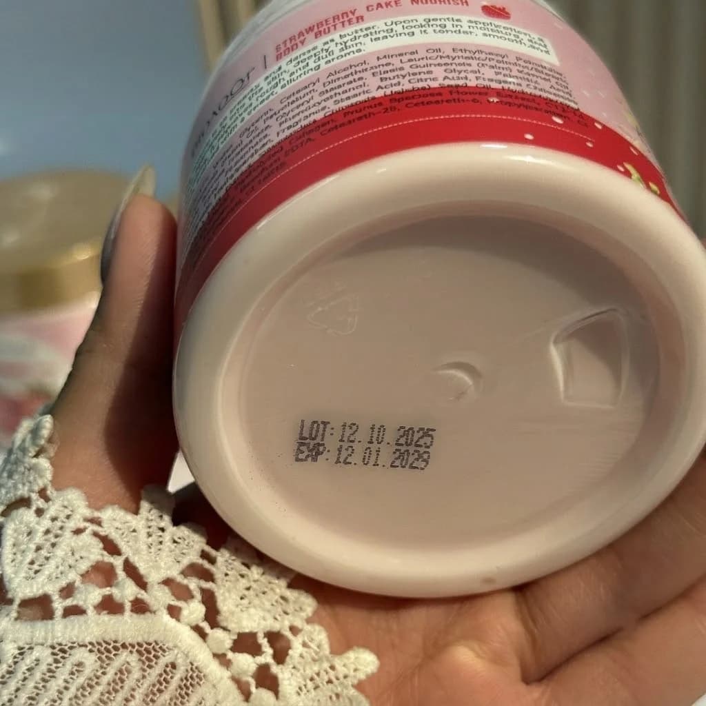 کره بدن کیک توت فرنگی BIOAQUA — تصویر ۴