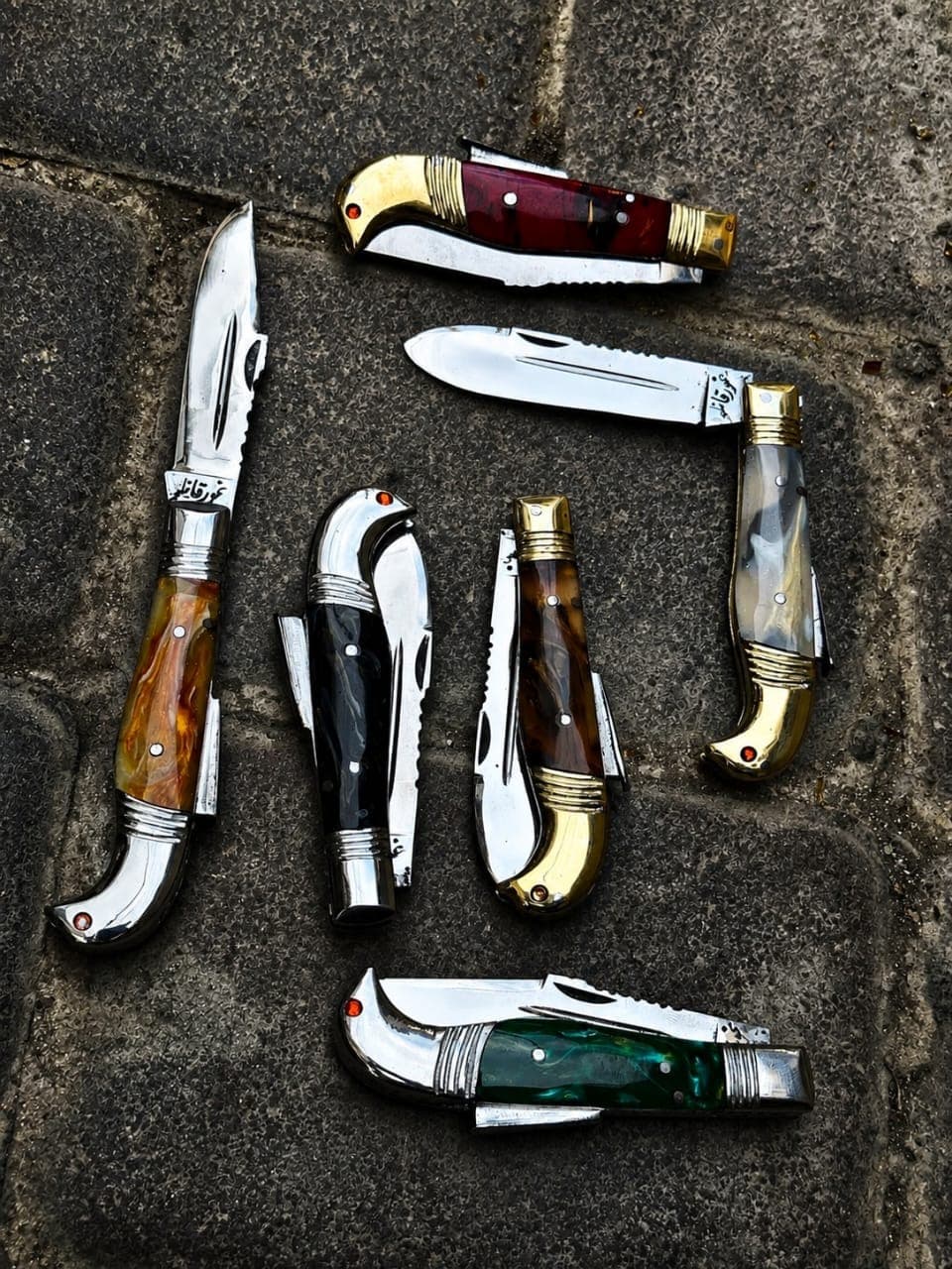 چاقو‌ جیبی ضامندار سفارشی