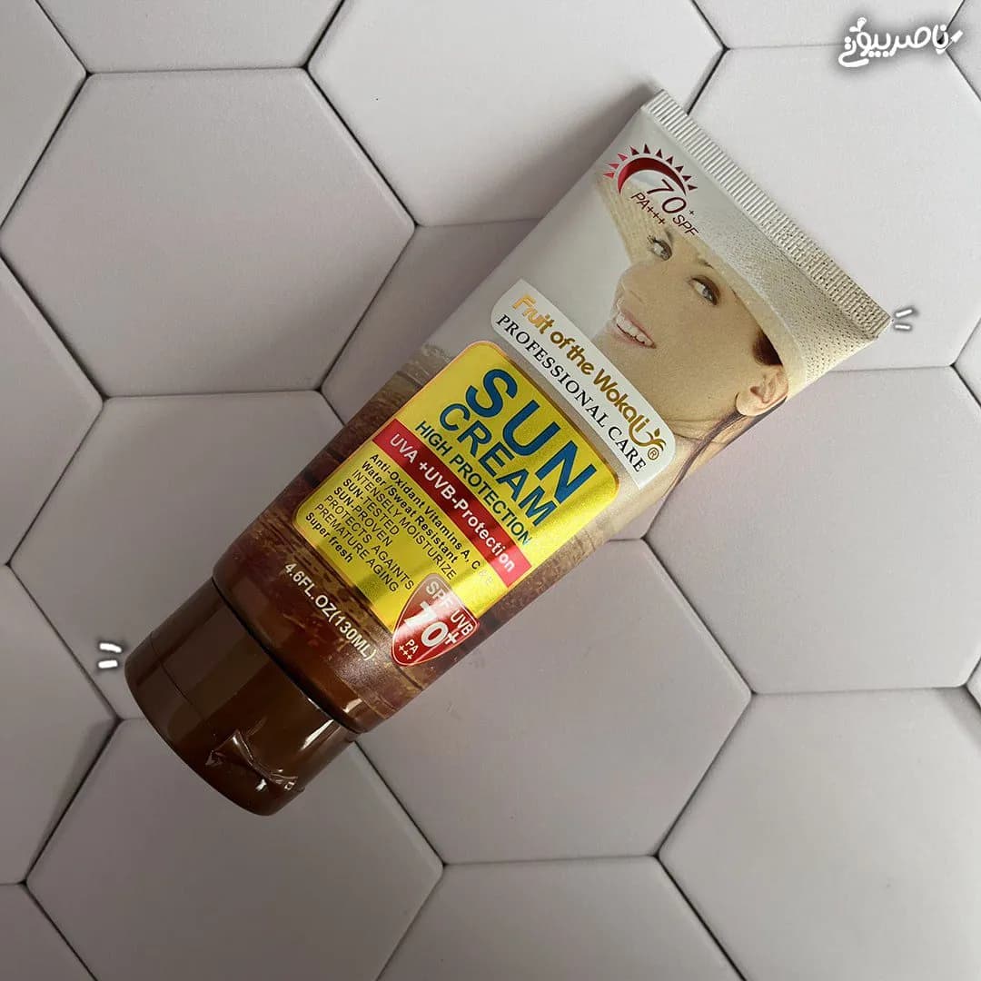 کرم ضد آفتاب وکالی SPF 70 — تصویر ۵