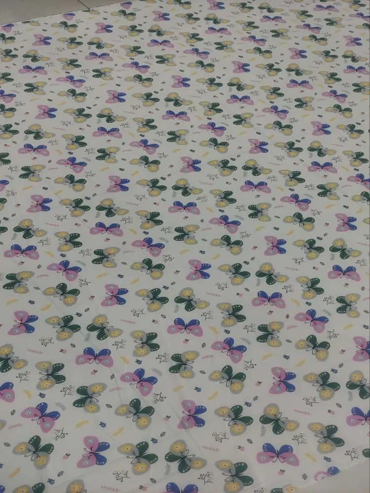 پارچه نخی عروسکی 3