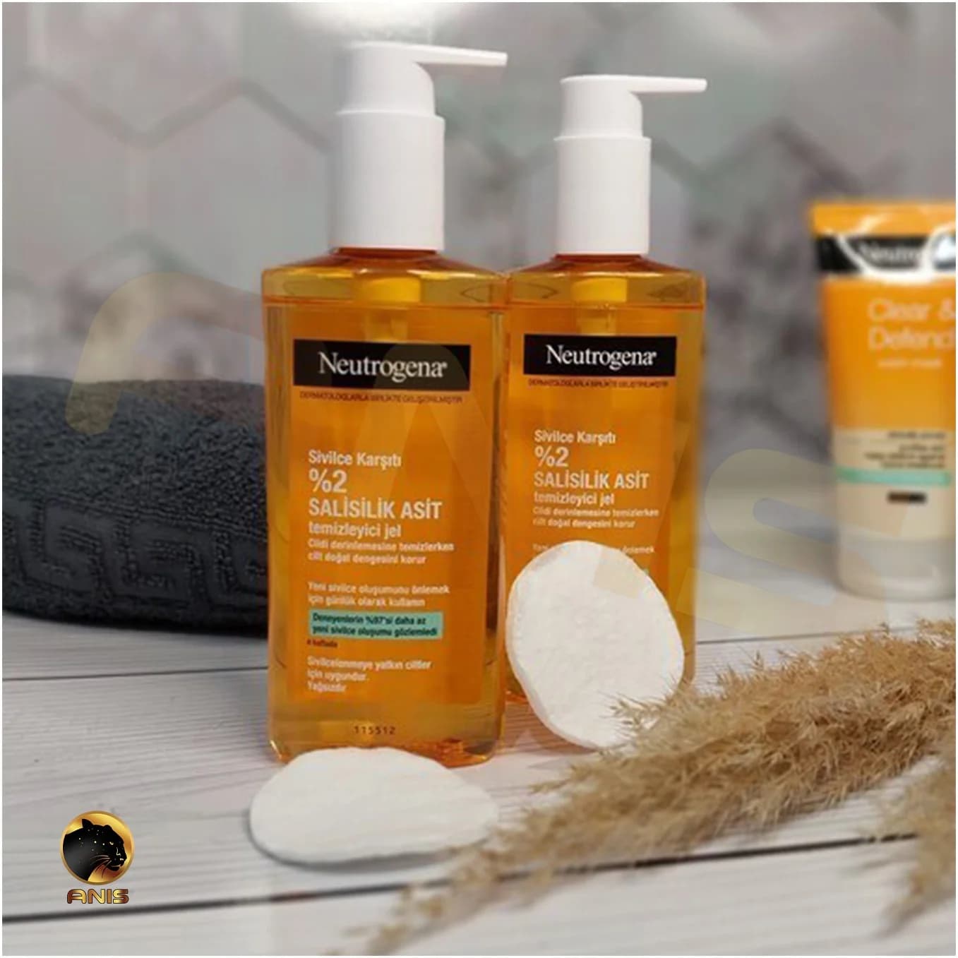 ژل شستشوی ضد جوش نوتروژینا neutrogena مدل 2% salisilik asit حجم 200 میل — تصویر ۲