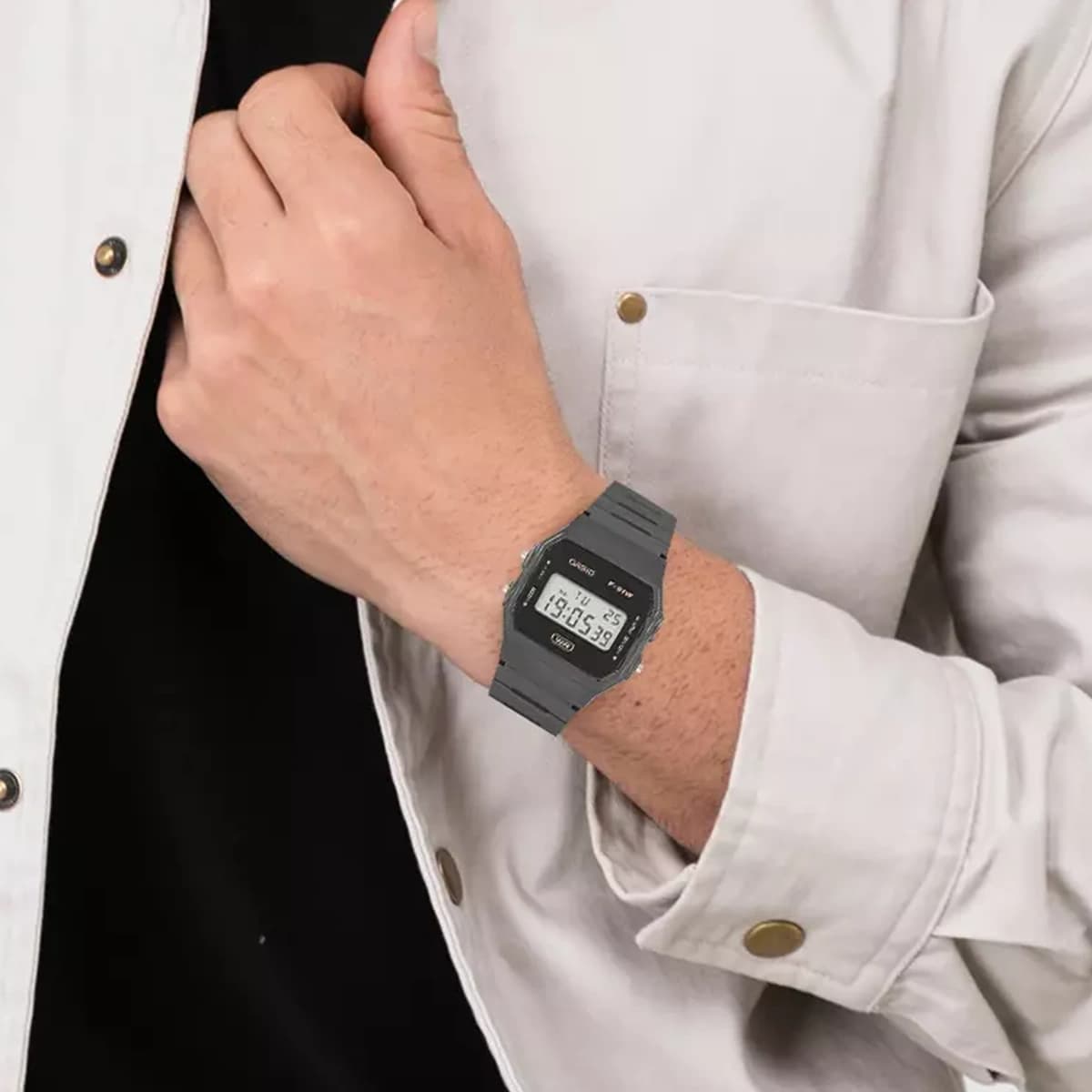 ساعت کاسیو Casio مدل F-91WB-8A — تصویر ۷