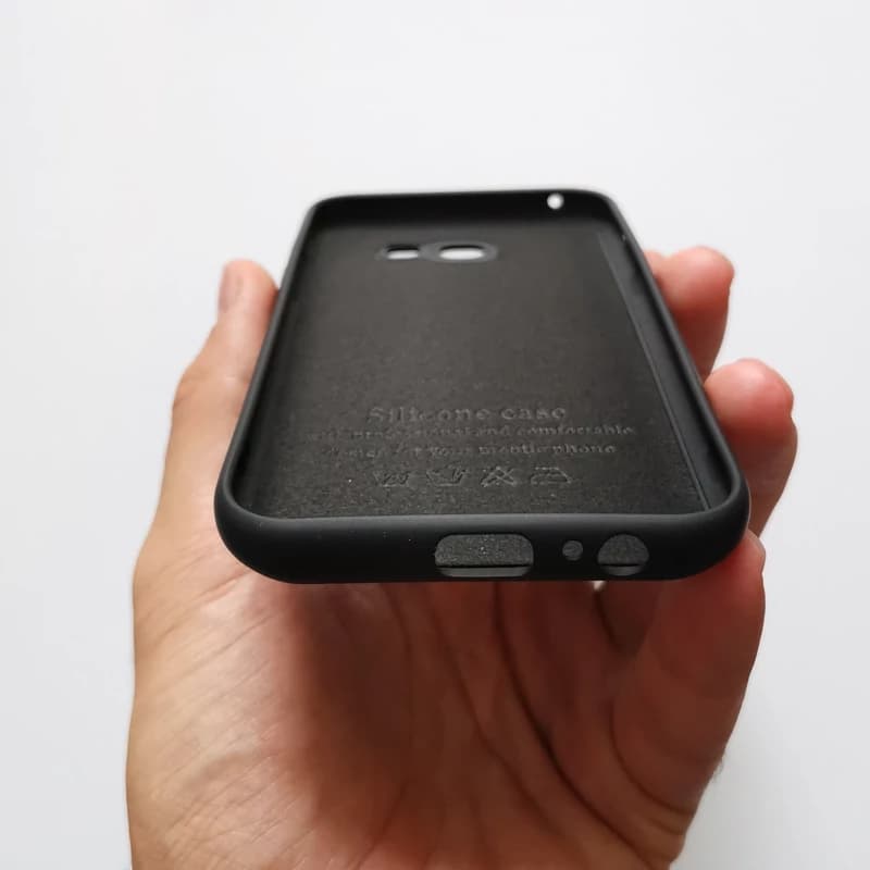 قاب سیلیکونی پاک کنی مشکی گوشی سامسونگ A5 2017 یا A520 کدm21300 — تصویر ۲
