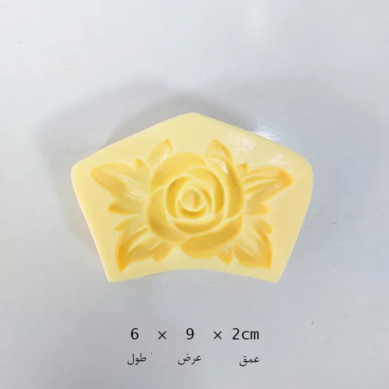 مالد گل رز و ۴ برگ