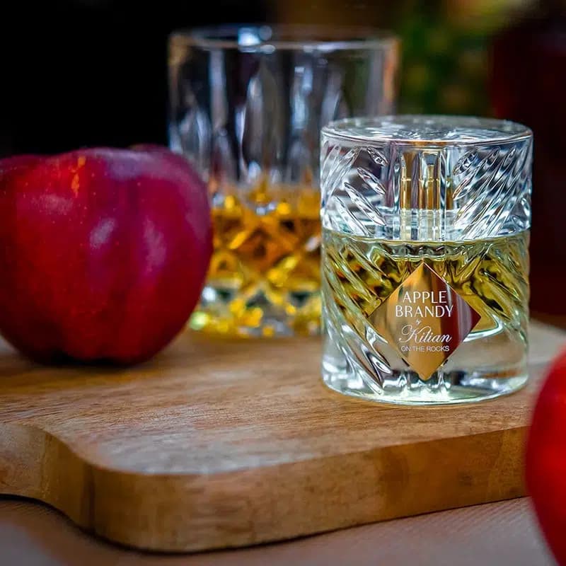 عطر ادکلن بای کیلیان اپل برندی آن د راکس | By Kilian Apple Brandy on the Rocks — تصویر ۲