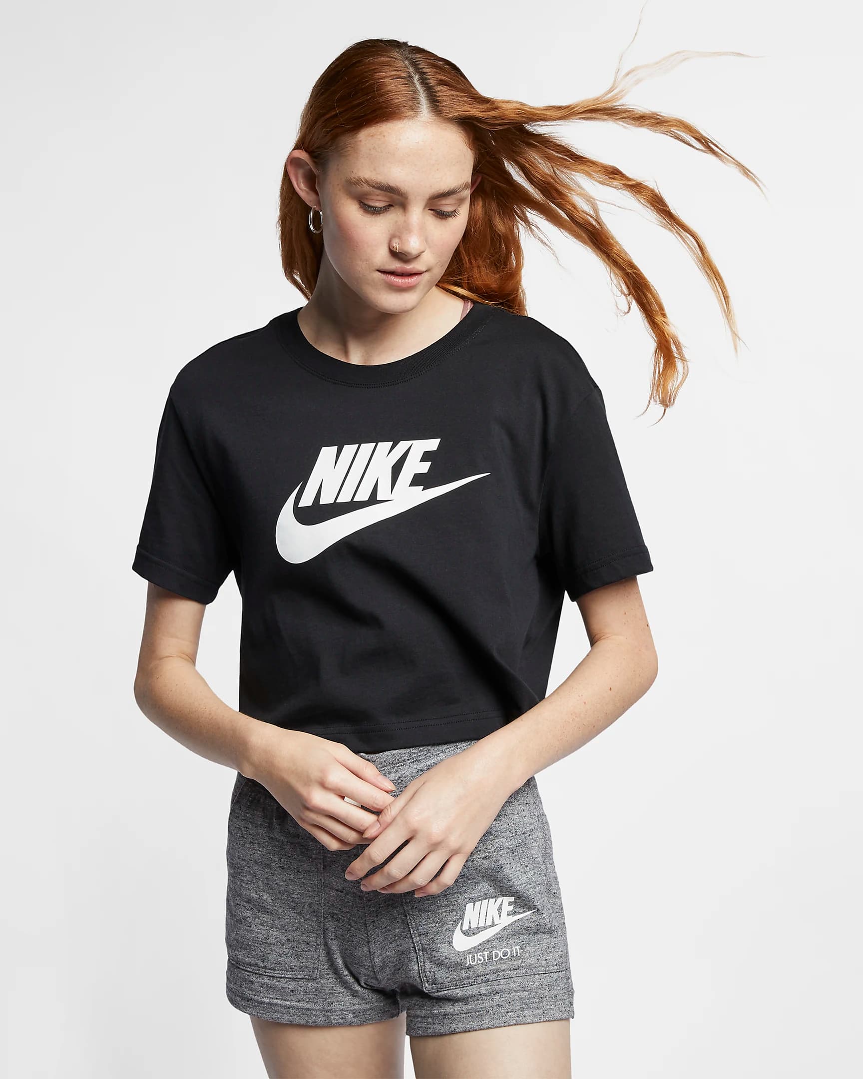 تیشرت زنانه نایکی اورجینال-Nike Sportswear Essential — تصویر ۱۰