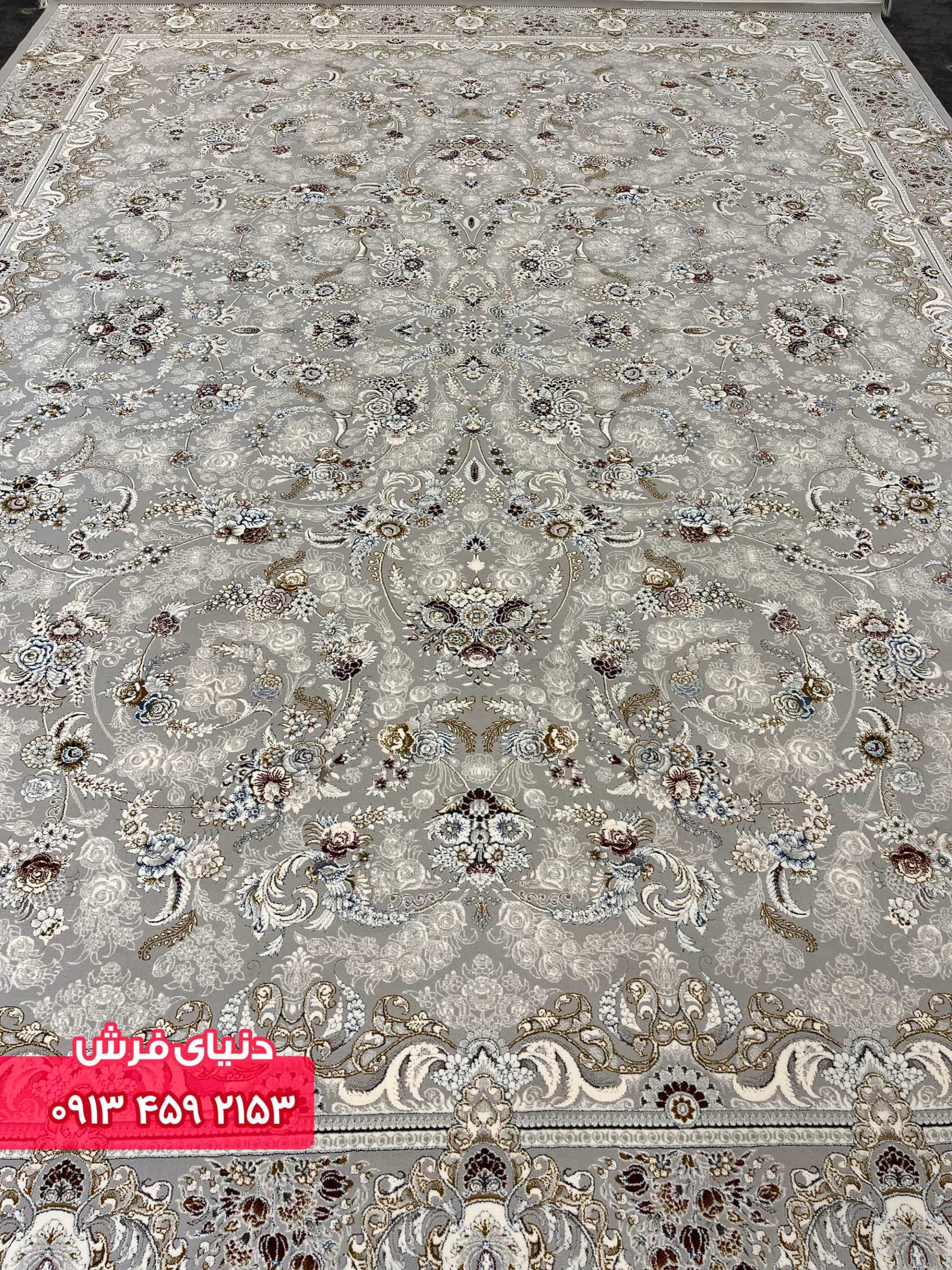 فرش افشان کد 9019 نقره ای گل برجسته — تصویر ۳