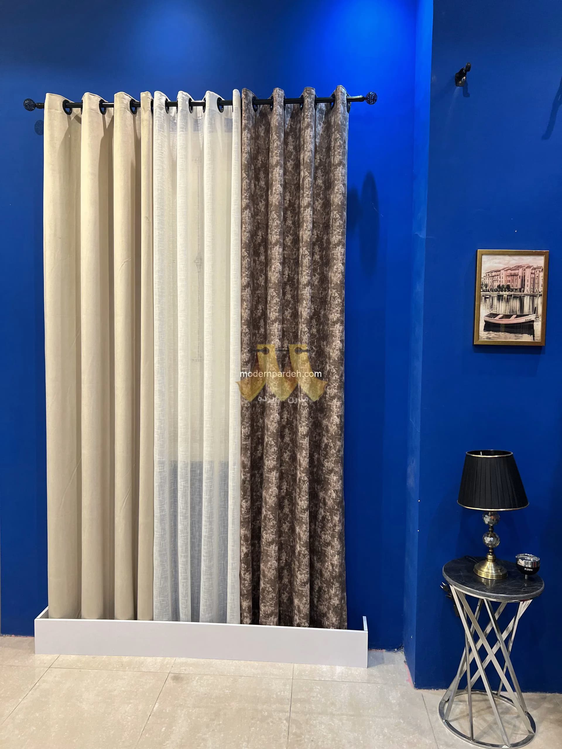 پرده آماده پانچی مخمل آبرنگی کرم نسکافه ای