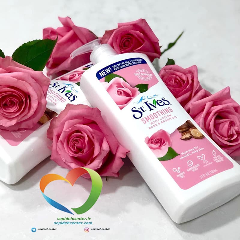 لوسیون بدن سینت ایوز حاوی عصاره گل رز و روغن آرگان ST. Ives Smoothing Body حجم 621 میل — تصویر ۳