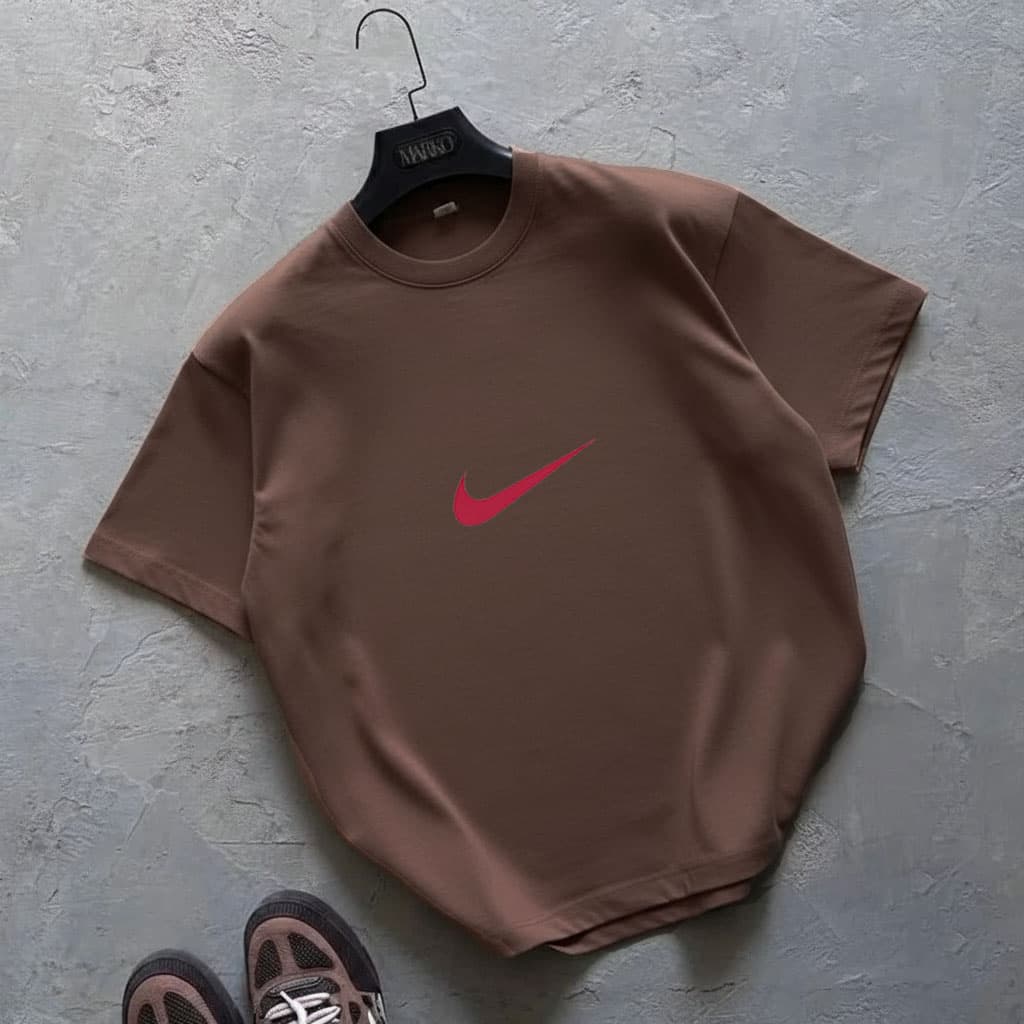 تیشرت باکسی قوارهدار دونخ پنبه طرح NIKE BEAR | رنگ قهوه ای — تصویر ۲