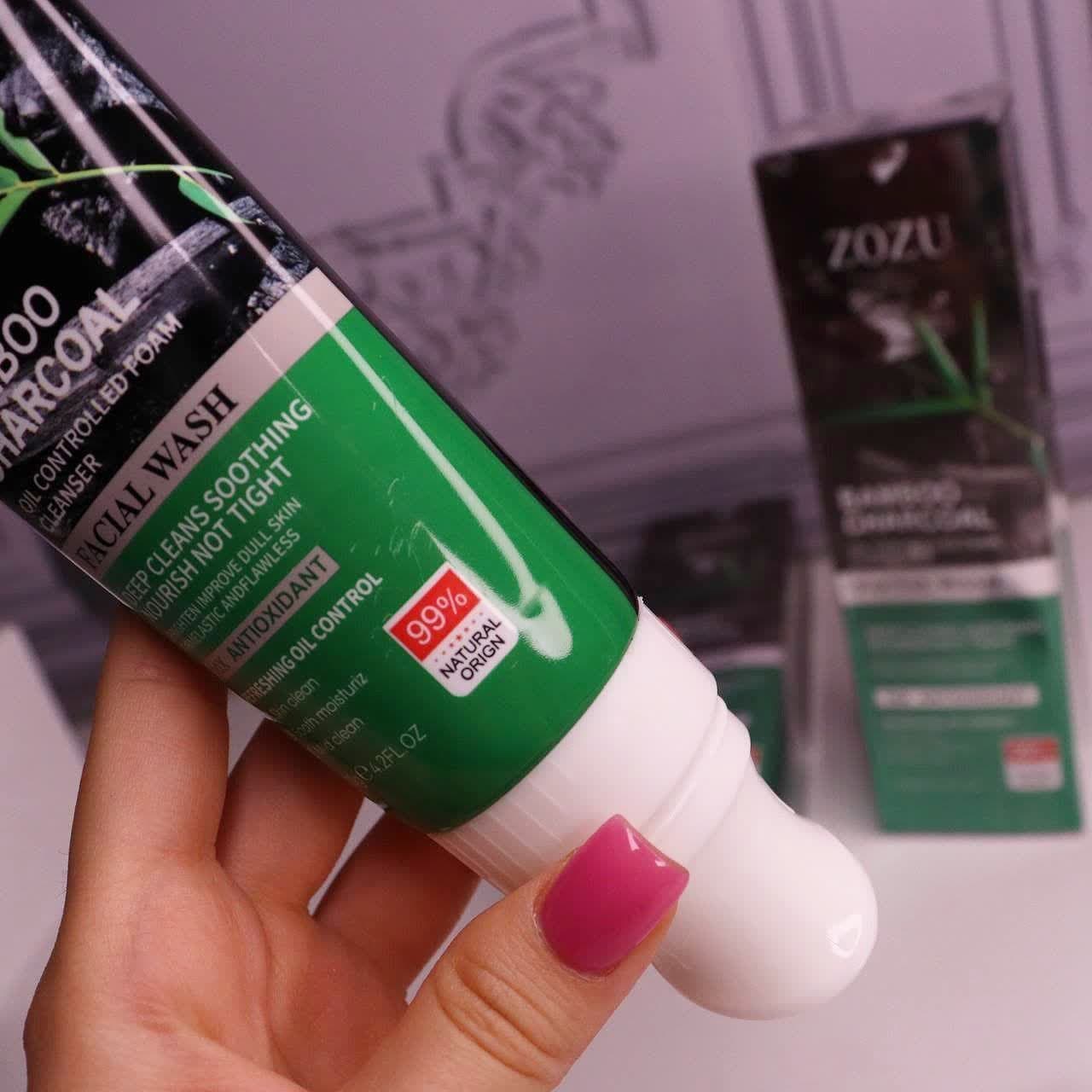 فوم شستشو صورت تیوپی براش دار زغال بامبو زوزو ( Zozu facial cleanser ) — تصویر ۳