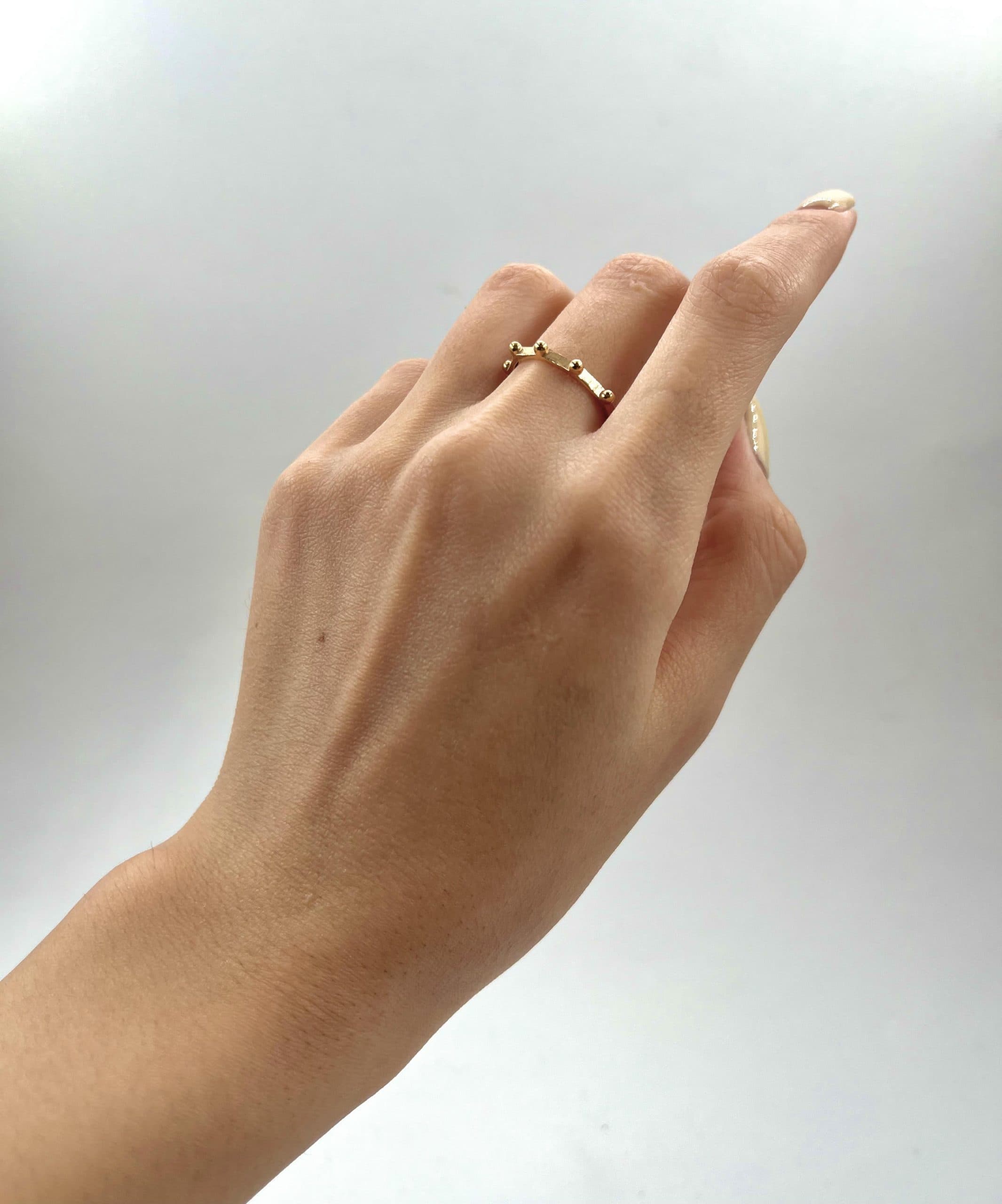 انگشتر چرخه شانس دایره ای