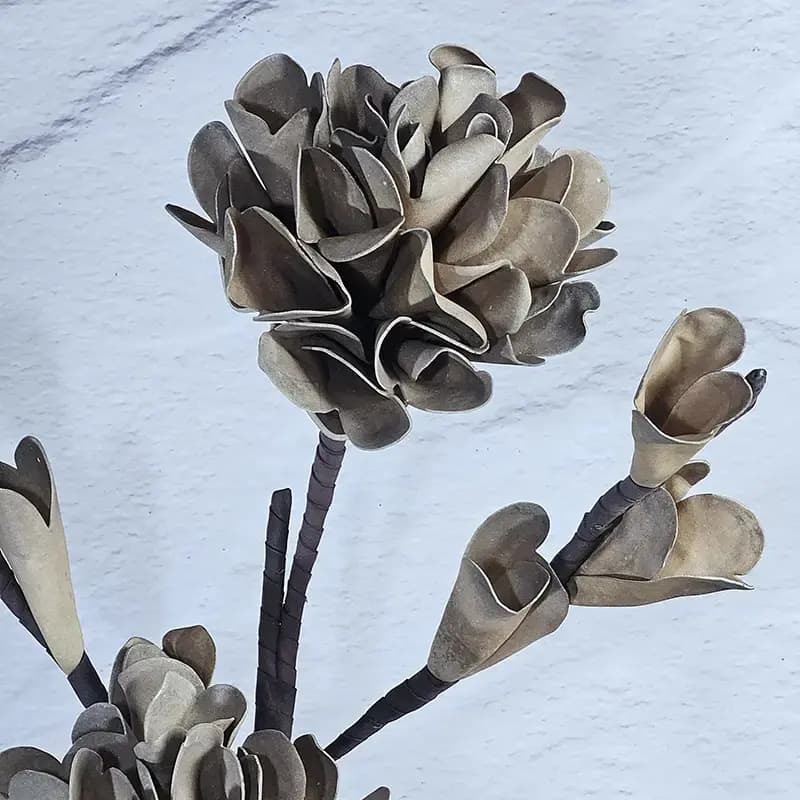 شاخه فومی 4 بازو 2 گل 6 غنچه زانوسی در 4 رنگ |ارسال سریع — تصویر ۴