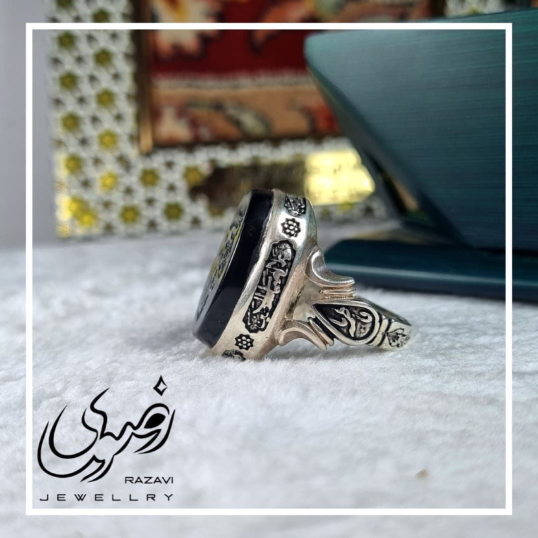 انگشتر نقره مردانه عقیق مشکی اصل طرح بانو — تصویر ۴
