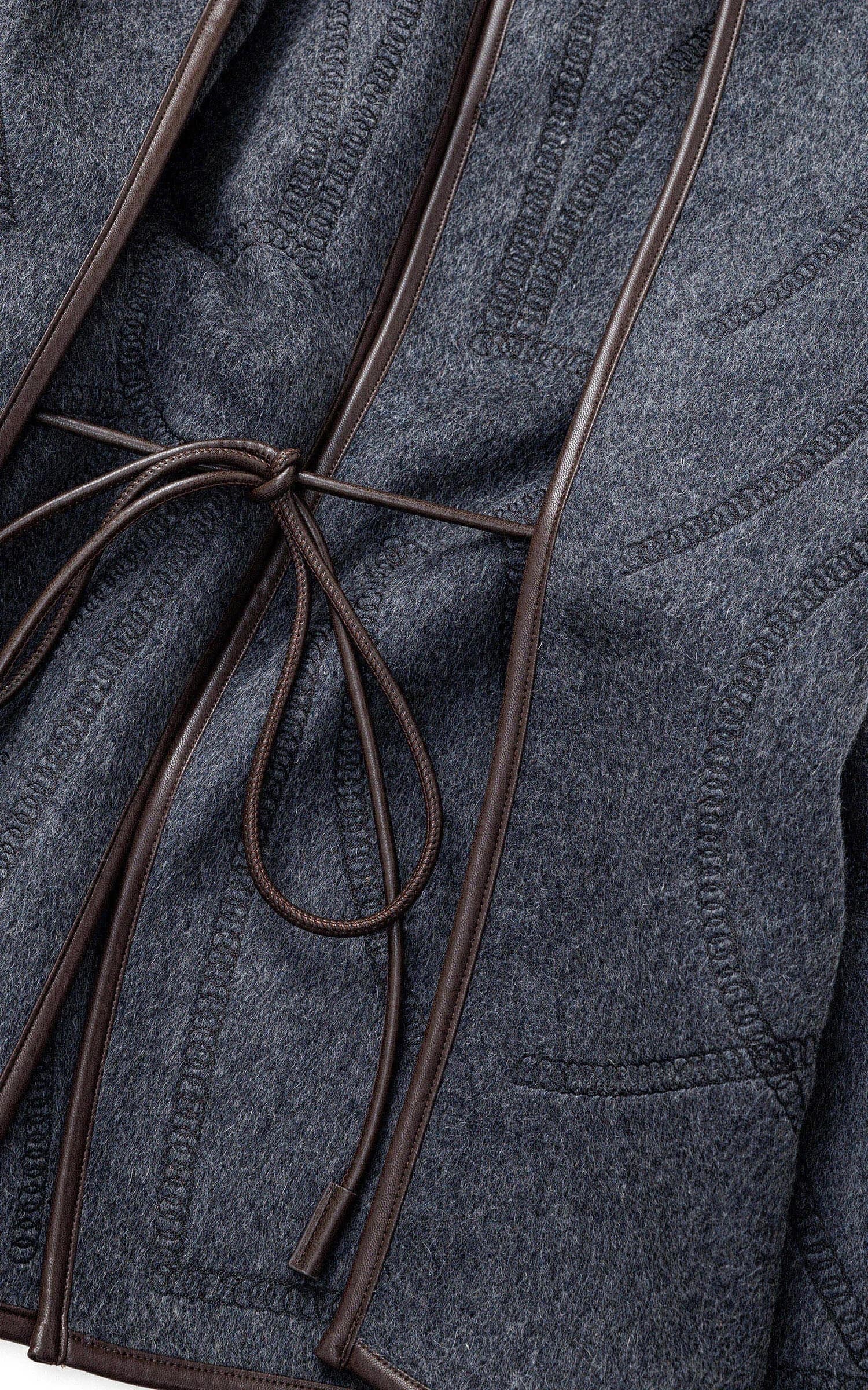 کت زنانه طوسی کلاه‌دار کمربنددار با فرم آزاد IPEKYOL با کد IW6260008122 — تصویر ۷