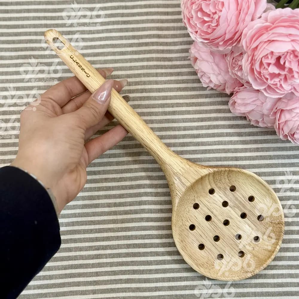 کفگیر چوبی رابر کلاسیک ضخیم Sk06 — تصویر ۲