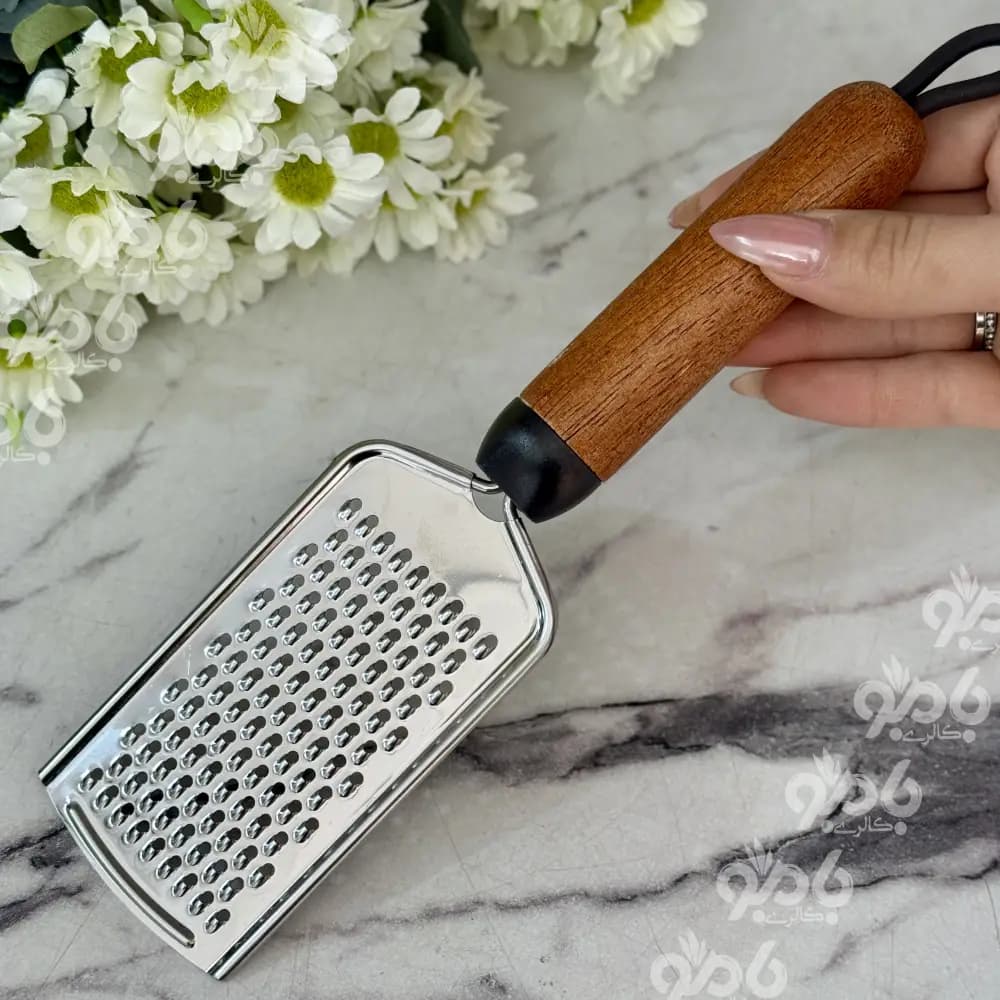 رنده ریز استیل دسته چوب مومو D41