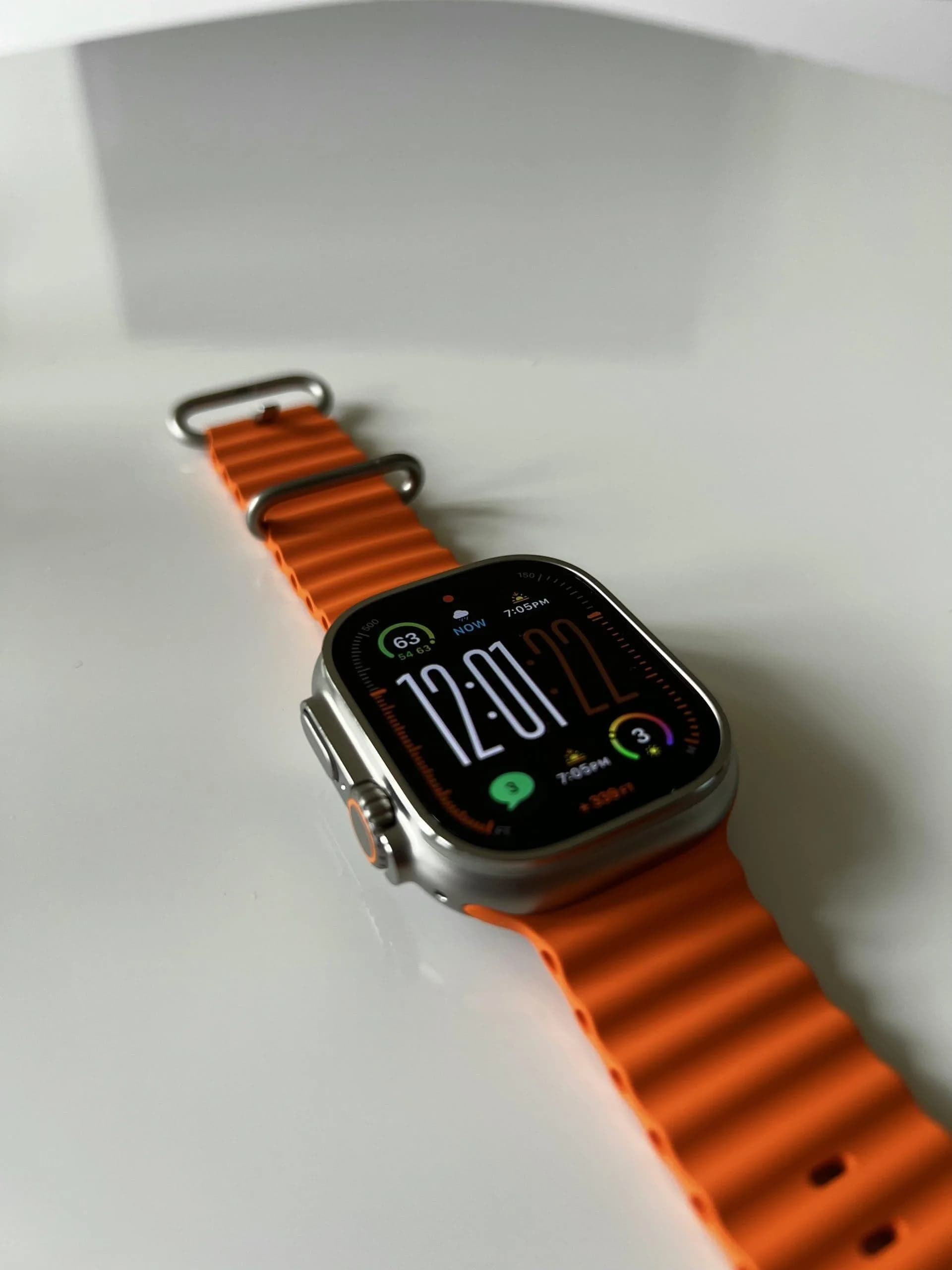 ساعت هوشمند اپل واچ مدل الترا 2 49 میلی متری کیس تیتانیوم بند اوشن | apple watch ultra2 ocean band 49mm titanium — تصویر ۶