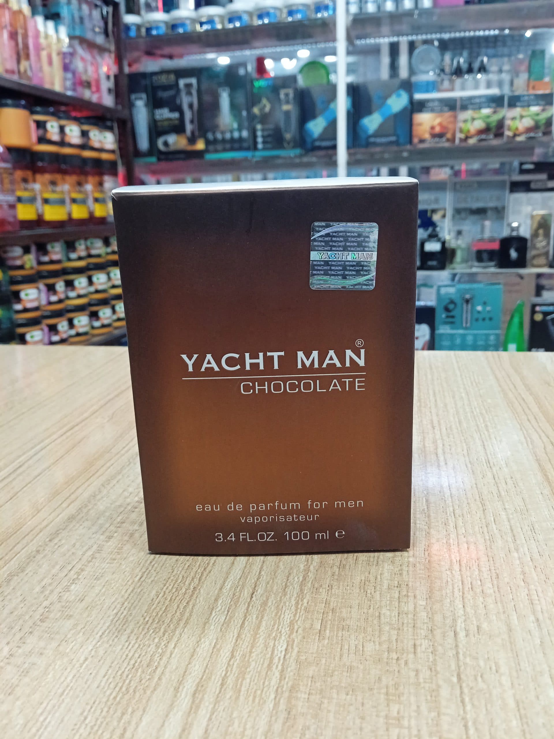 ادکلت ادو تویلت مایروجیا مدل Yacht Man Chocolate مردانه — تصویر ۴