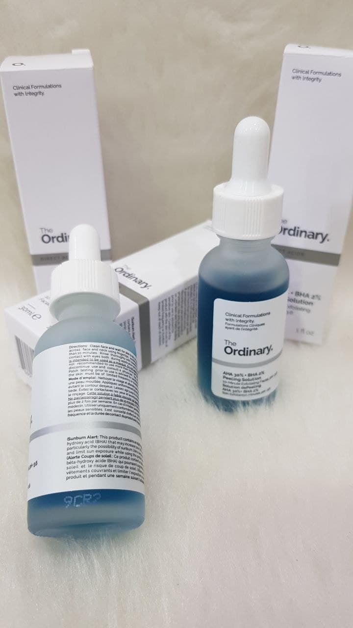 سرم لایه بردار و آبرسان هیالورونیک اسید اوردینری بردا AHA 30% و BHA — تصویر ۲