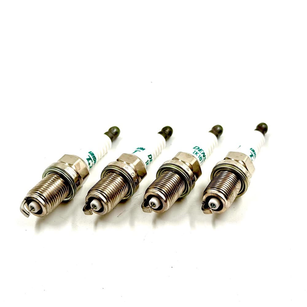 شمع دنسو ژاپن کد 4701 پایه کوتاه دو سر سوزن ایریدیوم TT مناسب ریو بسته (4 عددی) — تصویر ۴