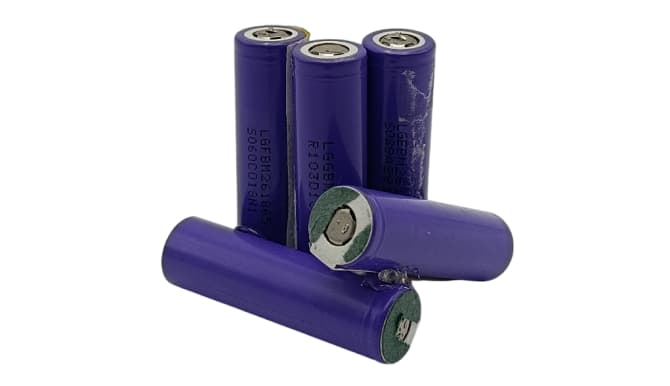 باتری لیتیوم یون مدل LG-INR18650-M26-10C-2600Mah بنفش (کارکرده در حد نو)