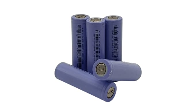 باتری لیتیوم یون مدل FEB-INR18650-10C-2000Mah (استوک با کارکرد صفر)