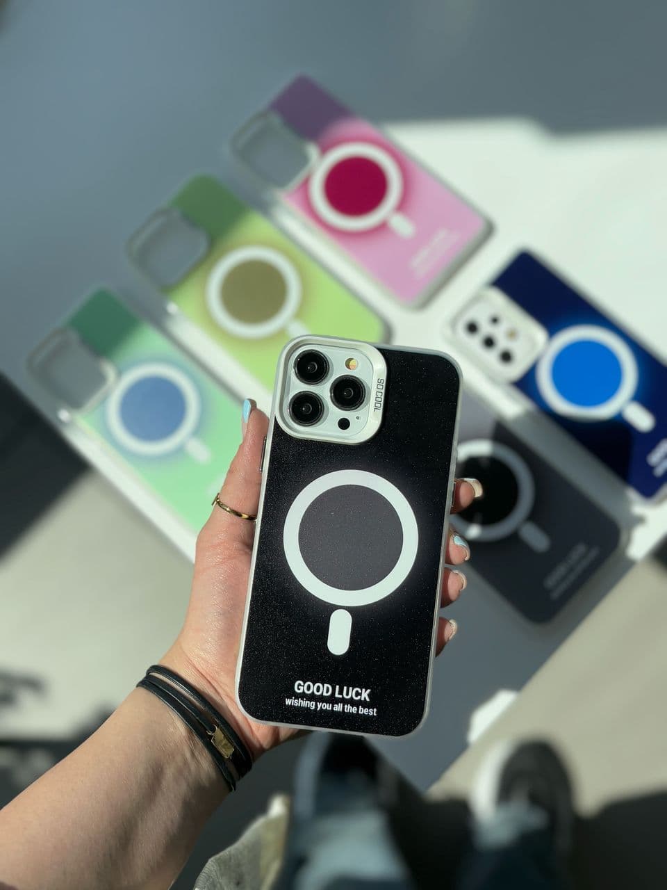 قاب سوکول شیائومی طرح مگ سیف در 6 رنگ — تصویر ۳