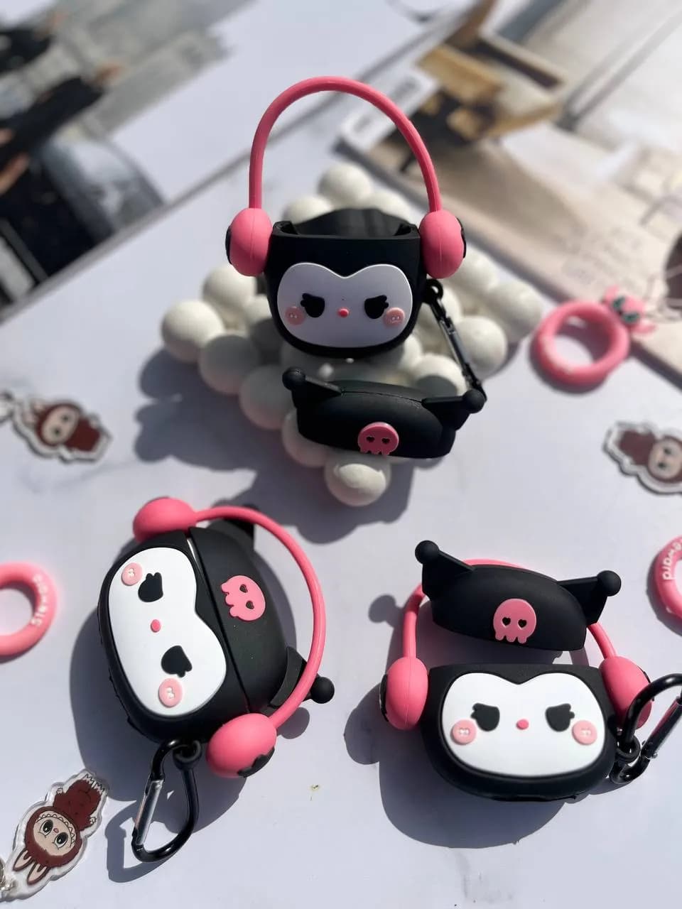 کاور ایرپاد عروسکی سیلیکونی مدل Doll Case همراه با قلاب تزئینی — تصویر ۶