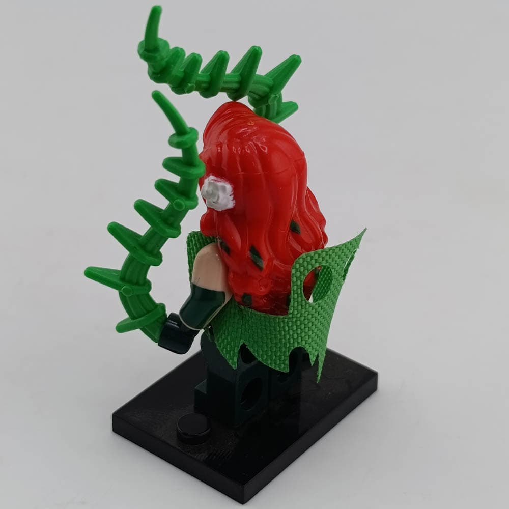 مینی فیگور لگویی پویزن آیوی Poison ivy — تصویر ۴