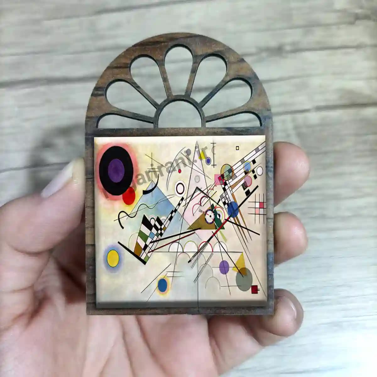 تندیس کاشی پنجره ای composition viii مدل AX 26 — تصویر ۳