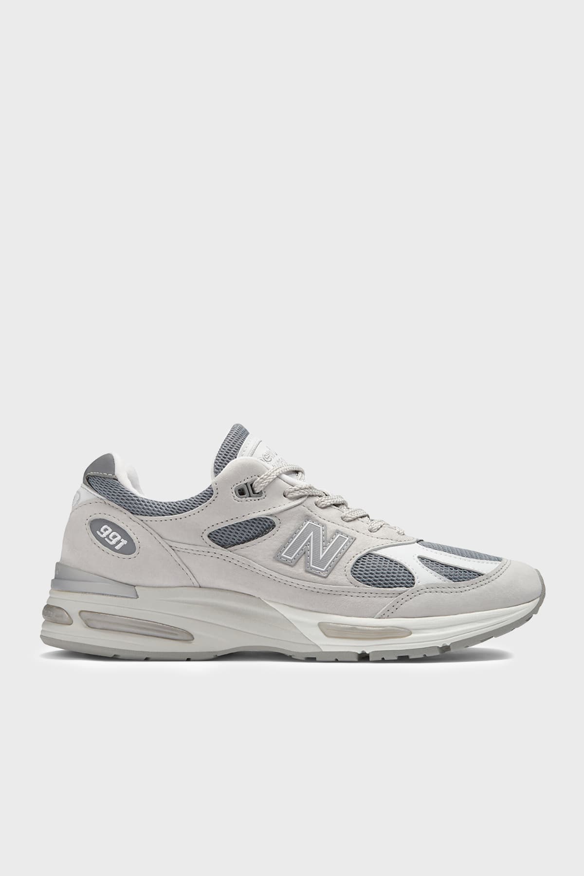 کفش اسنیکر نیو بالانس مردانه چرم خاکستری راسته کژوال/روزمره | New Balance 18904696 GB