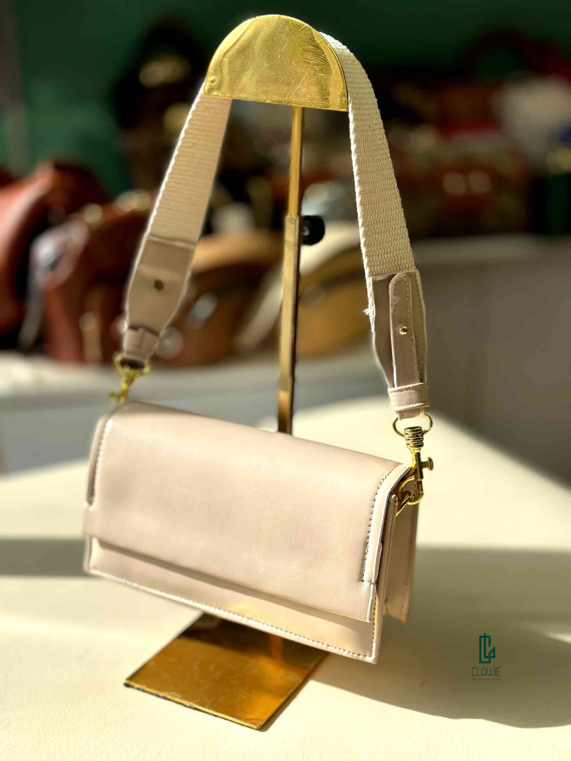 👝 کیف پاسپورتی : zara_31 — تصویر ۳