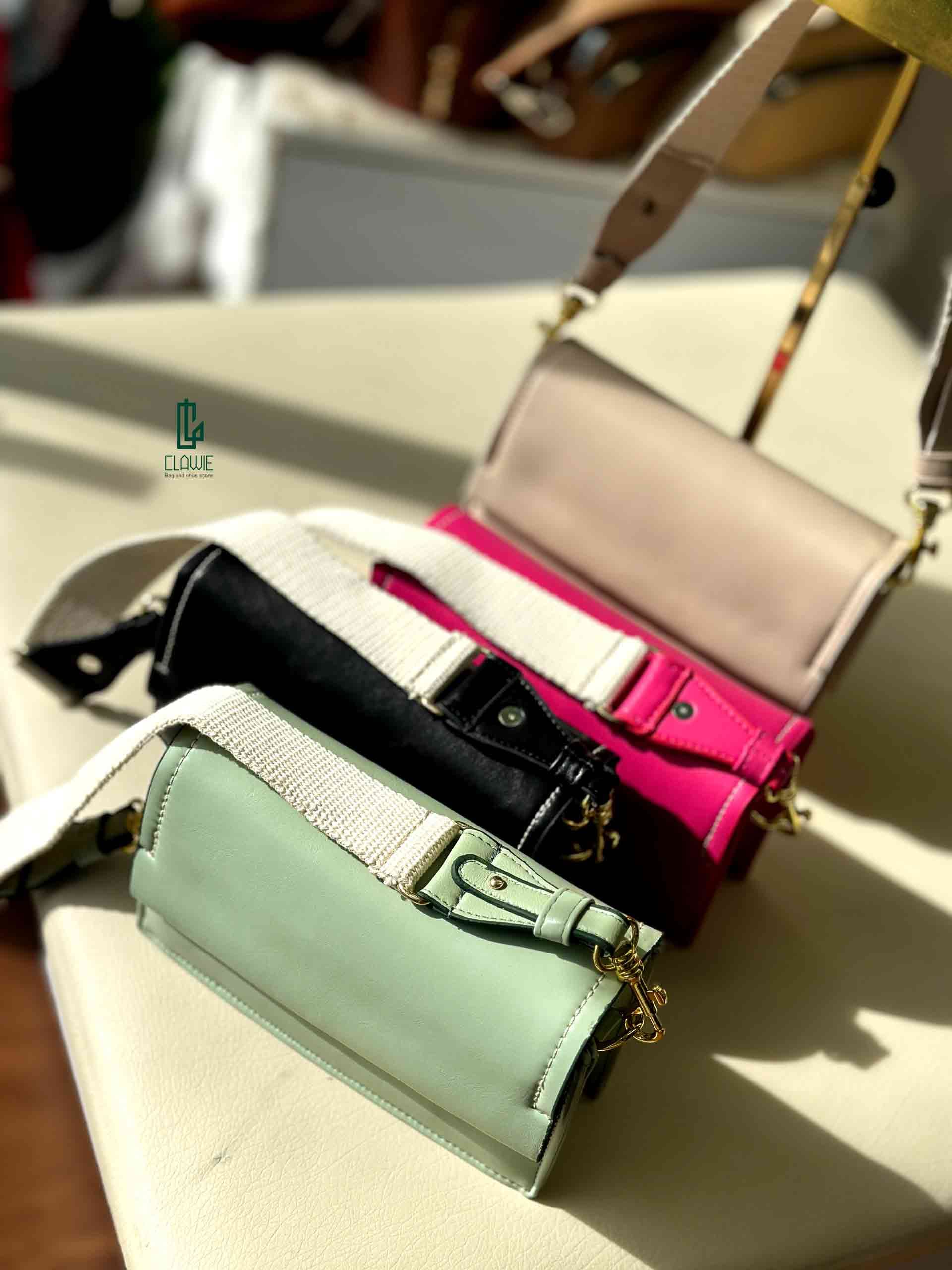 👝 کیف پاسپورتی : zara_31