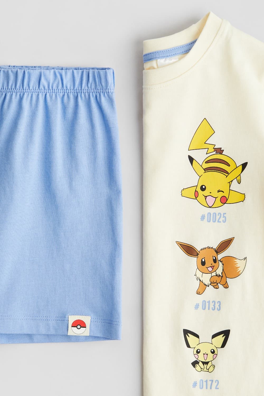 ست طرح POKEMON برند H&M — تصویر ۳