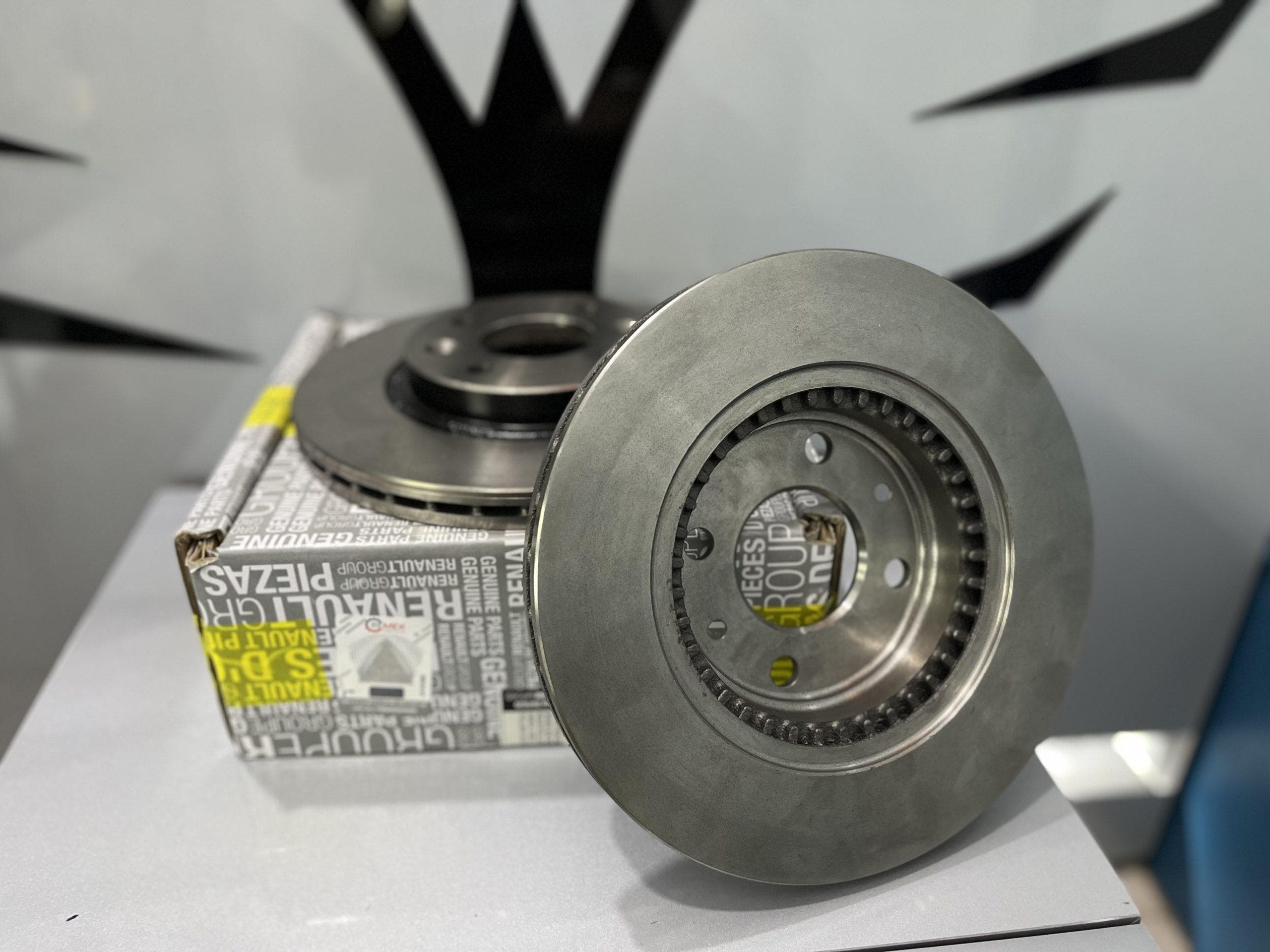 دیسک چرخ جلو ساندرو X2 (یک جفت) اصلی RENAULT