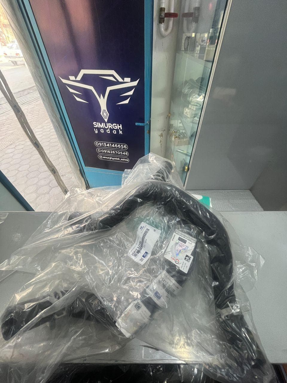 شيلنگ پايين رادياتور Hyundai هيونداي سانتافه 254123J100