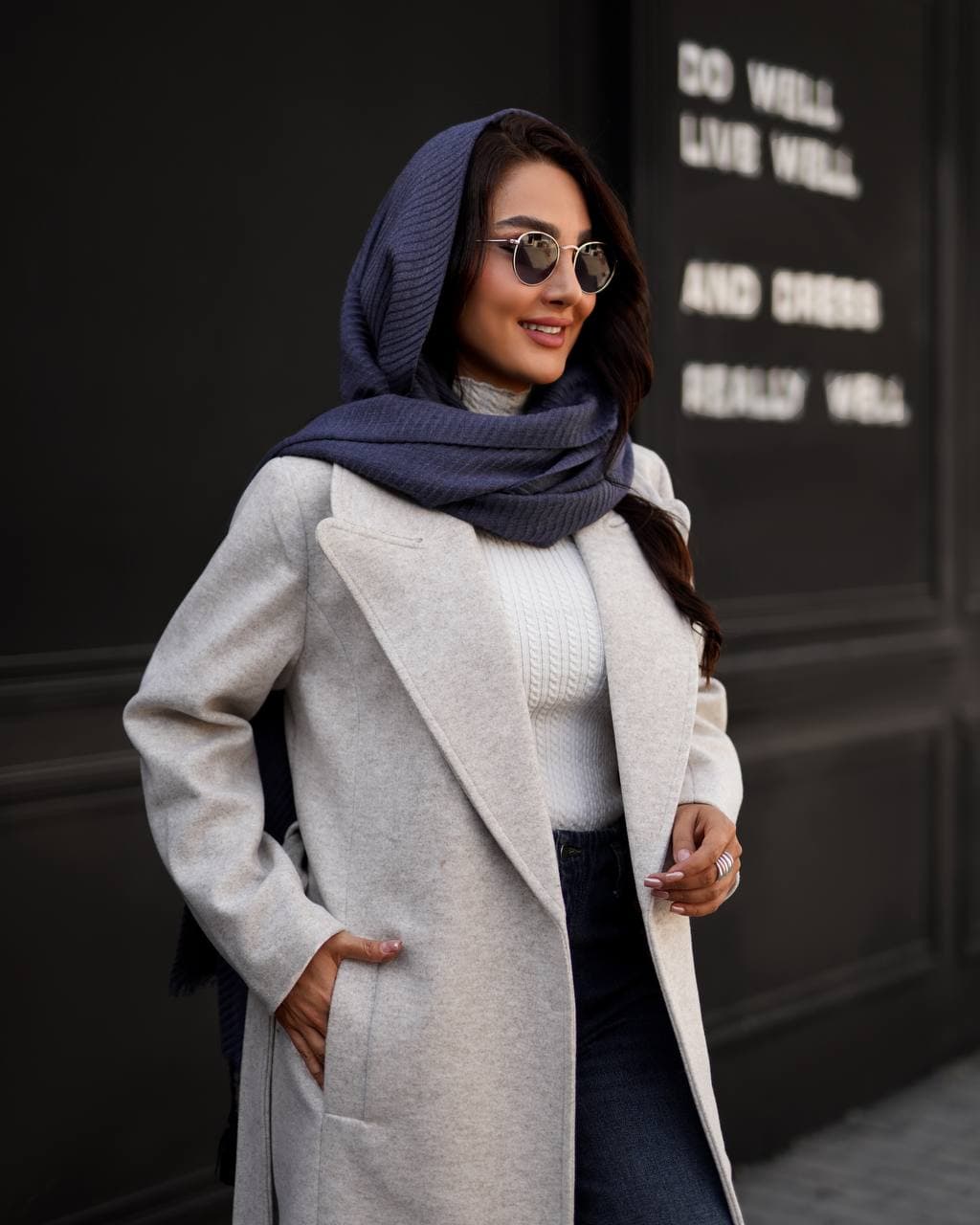 پالتو بلند زنانه — تصویر ۳