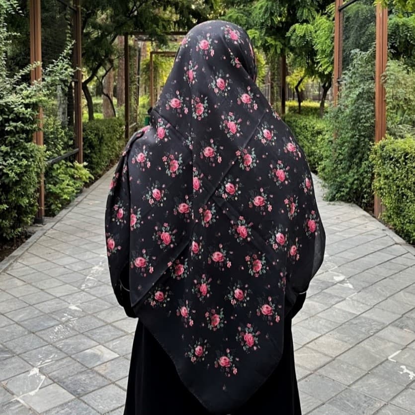 روسری نخی گلشن — تصویر ۲