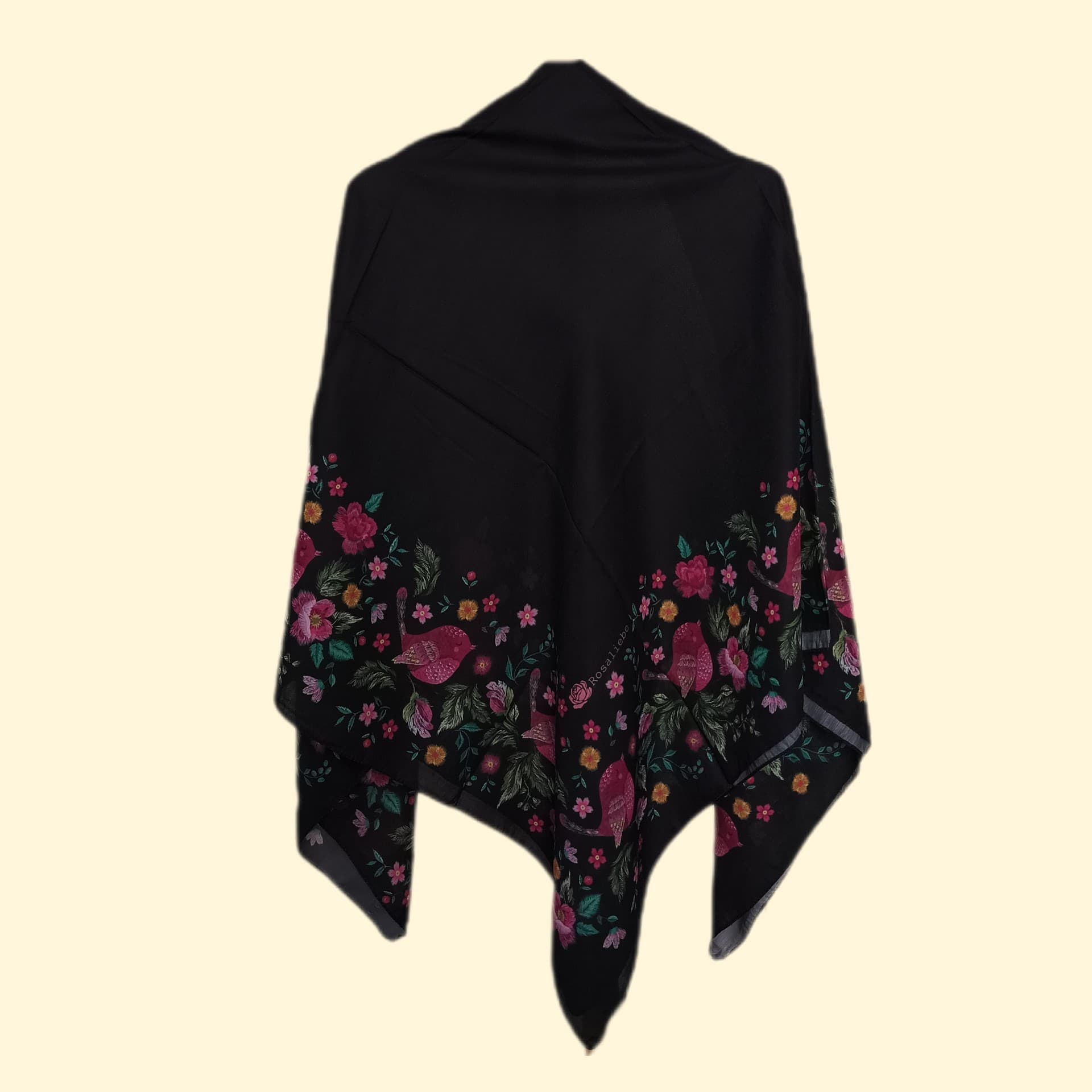 روسری نخی قواره متوسط (قواره 110) چکاوک