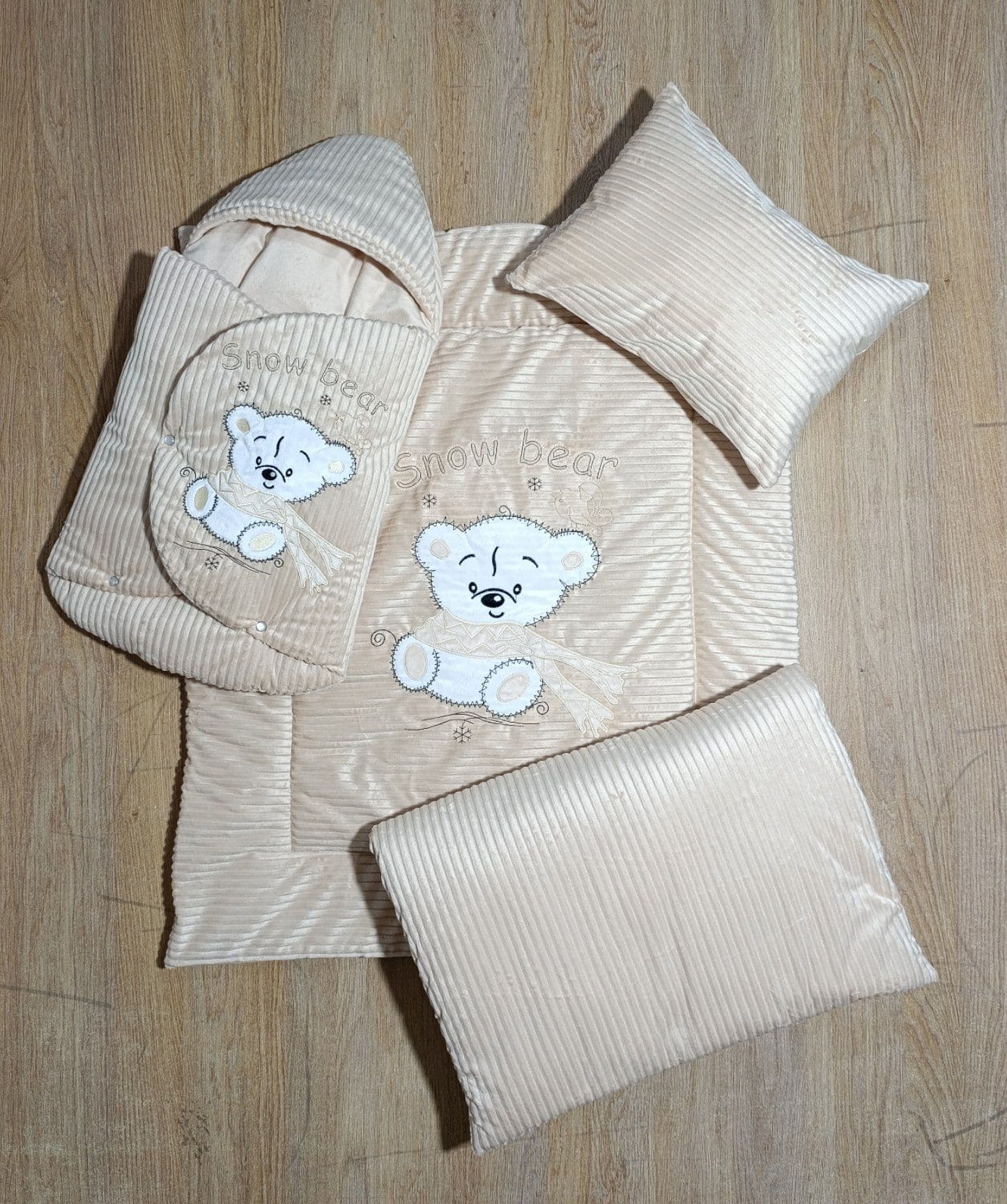 سرویس خواب ۴ تیکه مخمل طرح شالگردن پارچه کرکره ای