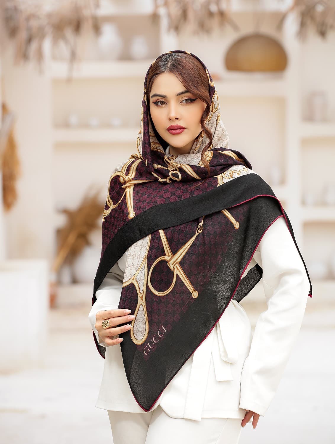 روسری نخی مانا