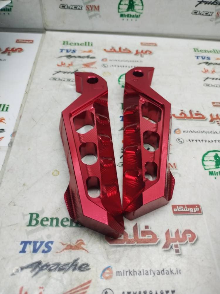 جا پایه عقب موتور یاماها ایروکس و طرح ایروکس nvx قرمز (جفتی)