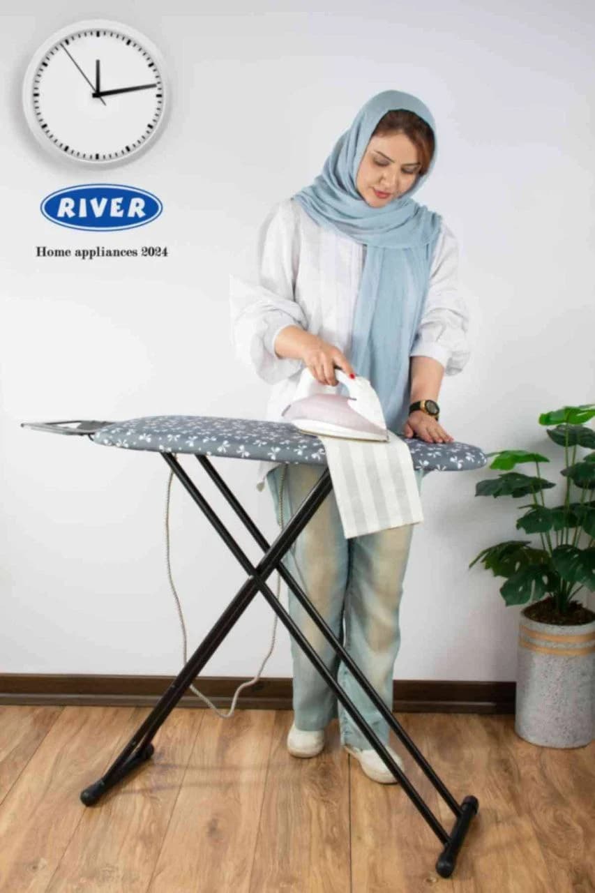 میز اتو لارج پریزدار با قابلیت تنظیم ارتفاع ریور کد 3894