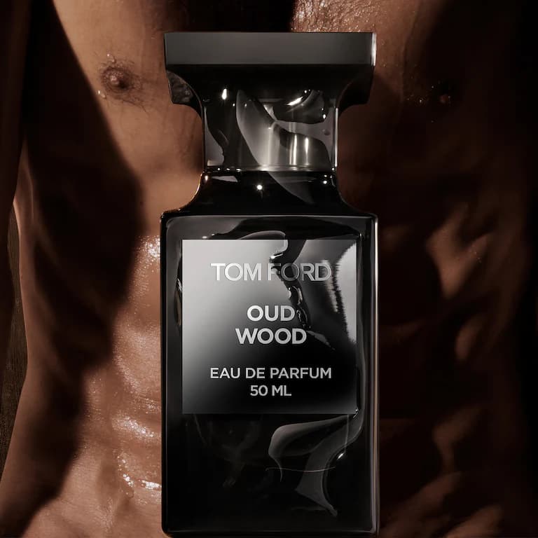 عود وود فراگرنس ورد (Fragrance) — تصویر ۴